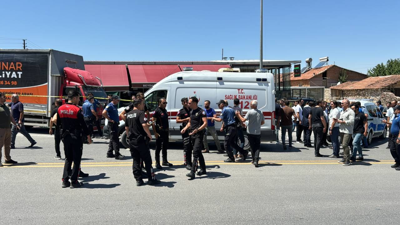 Malatya'da polis memuru, kiracısı olan akrabalarına ateş açtı: 3 ölü, 2 yaralı