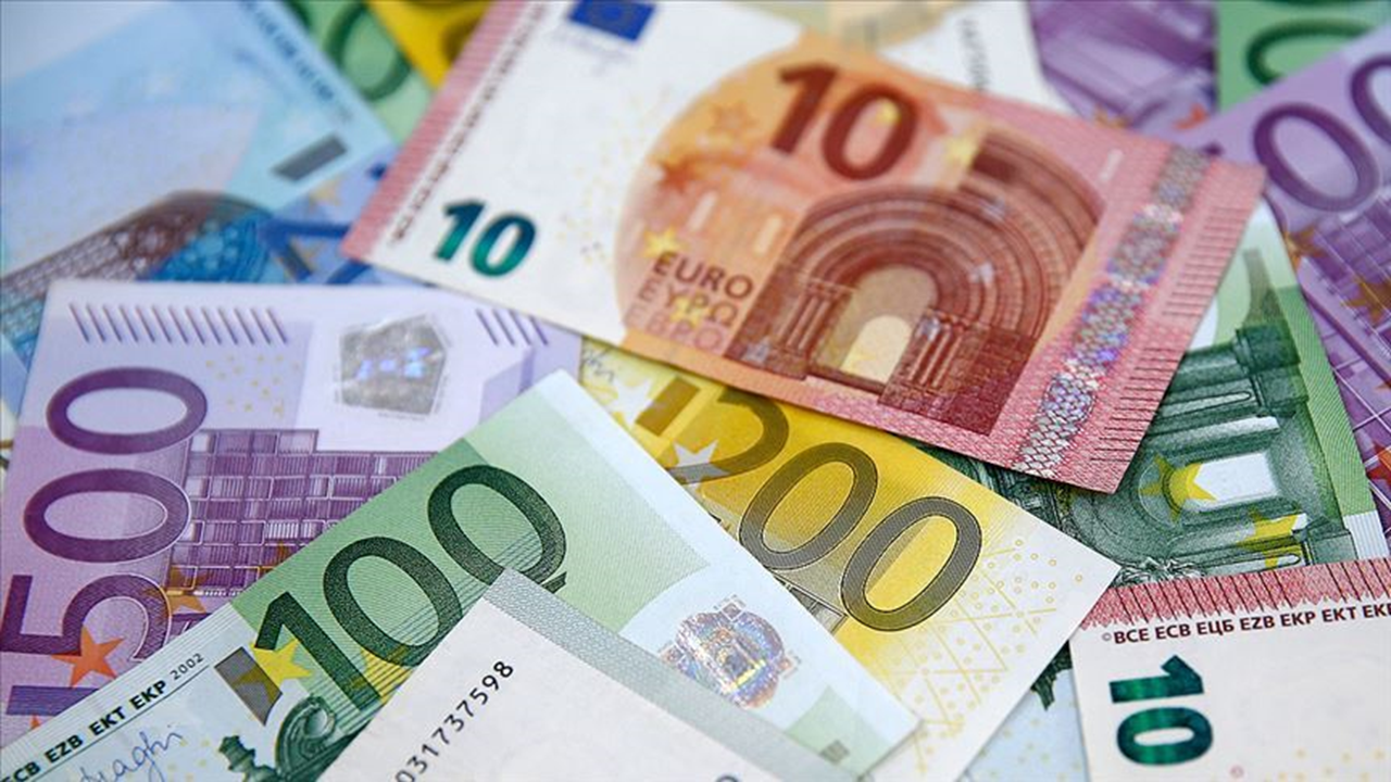 Euro Bölgesi'nde yıllık enflasyon temmuzda yüzde 2,6 oldu