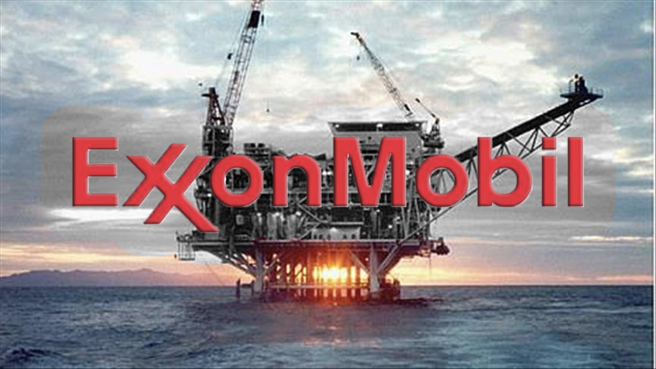 Exxon Mobil, son 10 yılın en büyük ikinci çeyrek karlarından birini elde etti