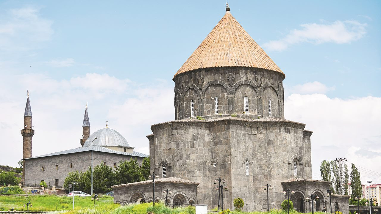 Tarihin ve doğanın buluştuğu eşsiz bir şehir: Kars