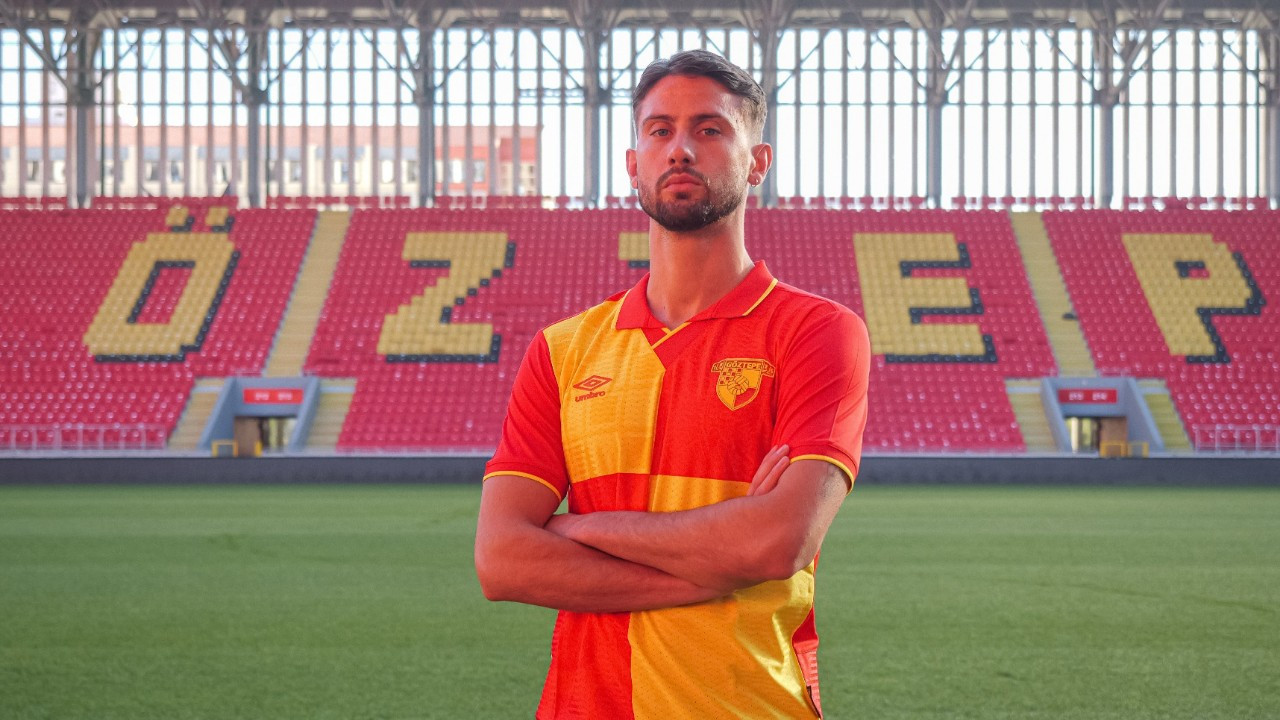 Göztepeli Ramon Pascal Lundqvist, İsveç ekiplerinden IFK Göteborg'a transfer oldu