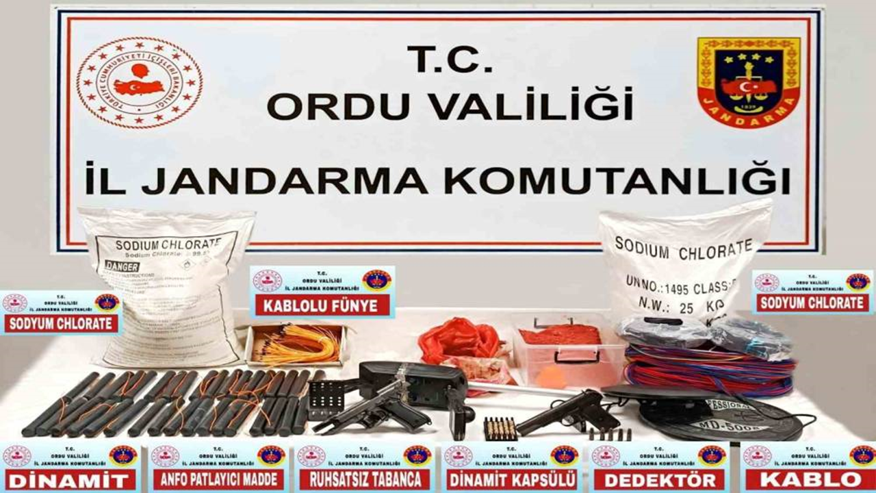 Ordu'da bir evde patlayıcı yapımında kullanılan malzeme ele geçirildi