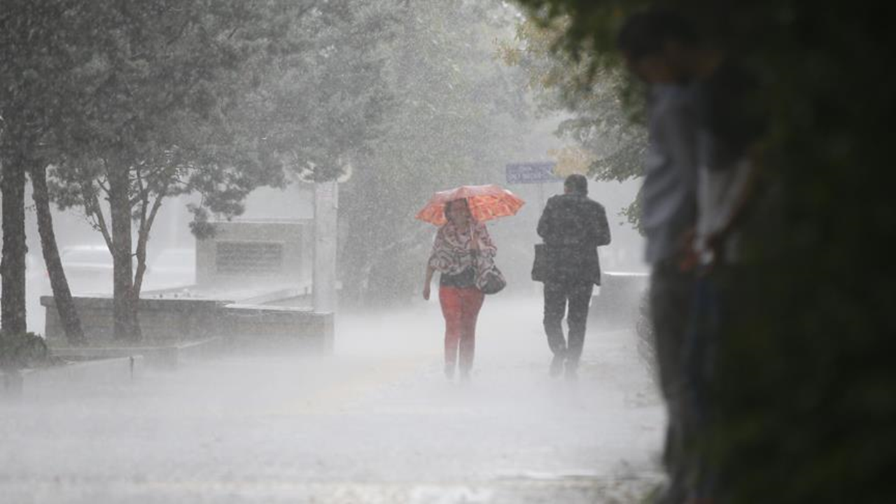 Meteoroloji'den sağanak yağış uyarısı