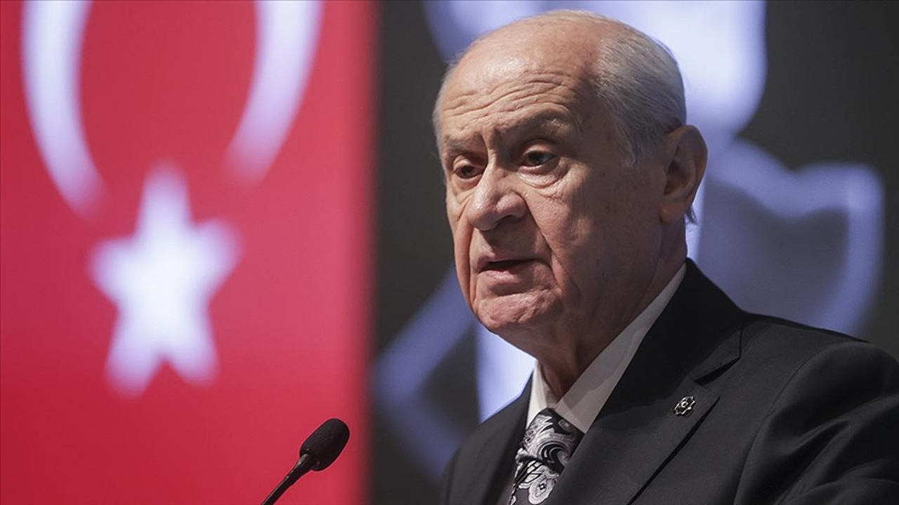 Devlet Bahçeli, DEM Partililerin elini neden sıktığını açıkladı