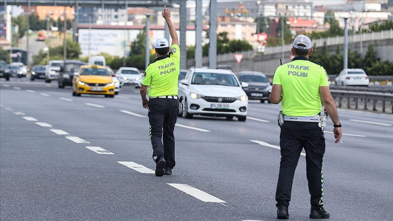 İstanbul'da yarın bazı yollar trafiğe kapatılacak