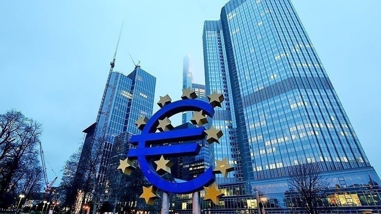 Euro Bölgesi’nde ekim ayı enflasyonu beklentileri aştı