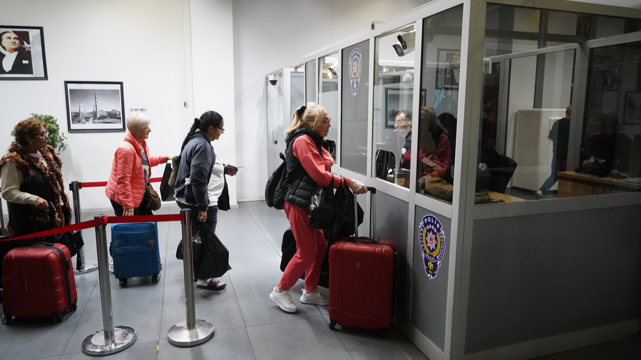 Kapıkule'den otobüs yolcularının bekleme süresini azaltan uygulama