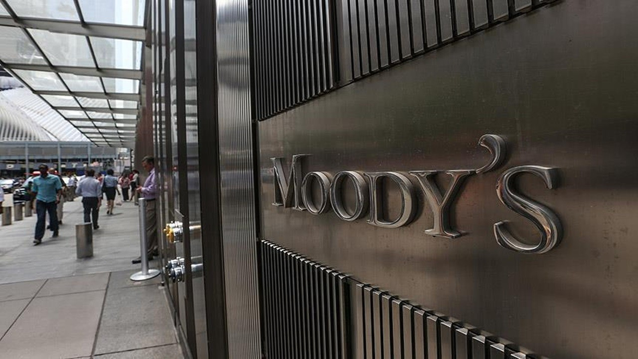 Moody's Fransa'nın kredi notu görünümünü negatife çevirdi