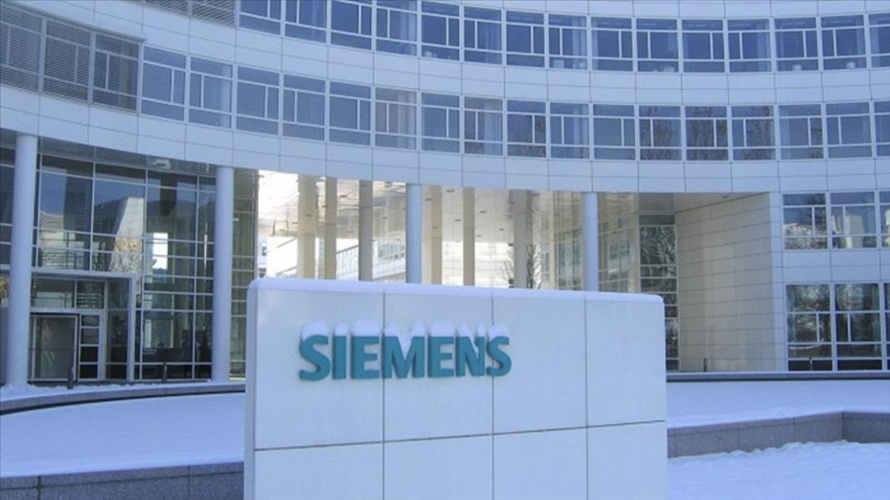 Siemens AG şirket tarihindeki en yüksek net kârını kaydetti