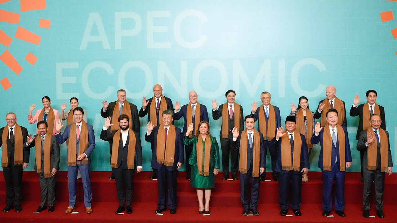 APEC Zirvesi'nde 'ticaret ve işbirliğine bağlılık' vurgusu yapıldı