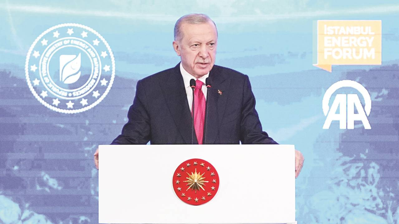 Erdoğan: Rüzgar ve güneş enerjisinde hedef 120 bin megavat kurulu güç