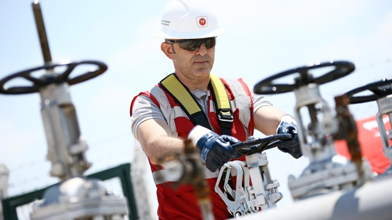 Kasımda ham petrol üretimi rekor kırdı! Yarısı Gabar'dan...