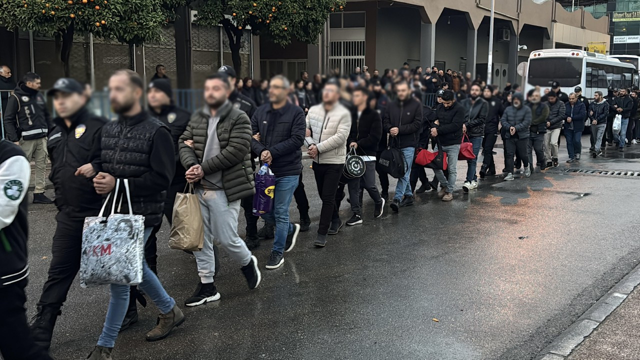 Gümrükte rüşvet tarifesi! 114 şüpheli adliyeye sevk edildi