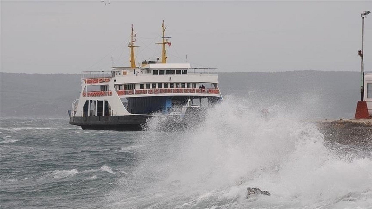 Bozcaada'da denizi kirleten gemiye 40 milyona yakın ceza!