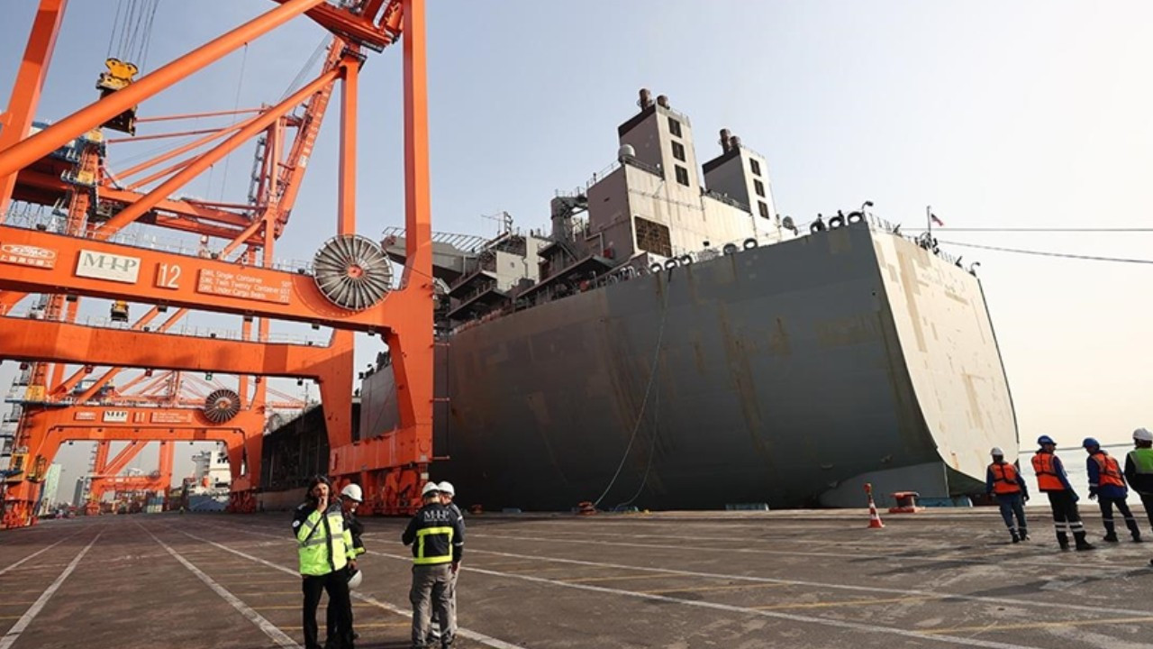 Mersin Limanı'nın kapasitesi 1 milyon TEU artacak