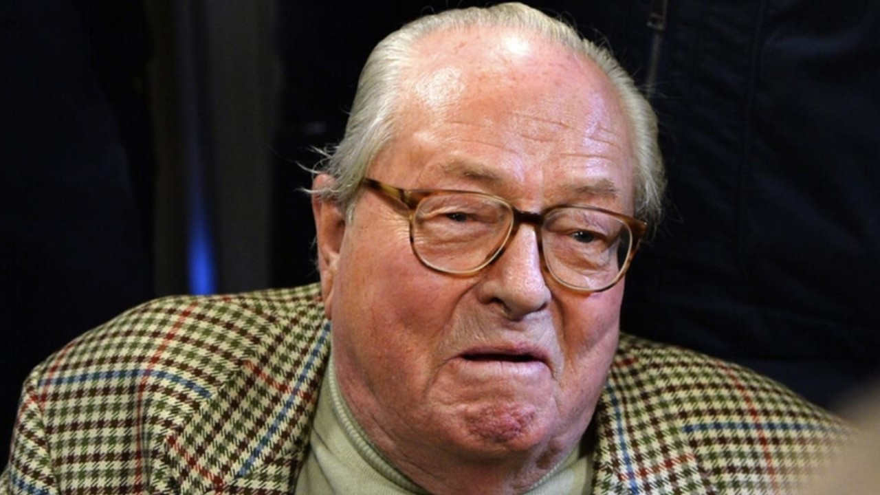 Fransa'da aşırı sağcı lider Jean-Marie Le Pen hayatını kaybetti