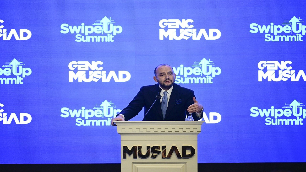 Genç MÜSİAD 'SwipeUp Summit: Ticarete Yolculuk' düzenlendi