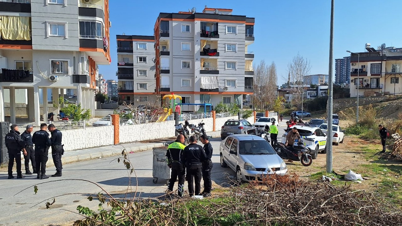 Oğlu intihar etti, ailesini suçladı! Polis memuru 5 kişiyi katletti