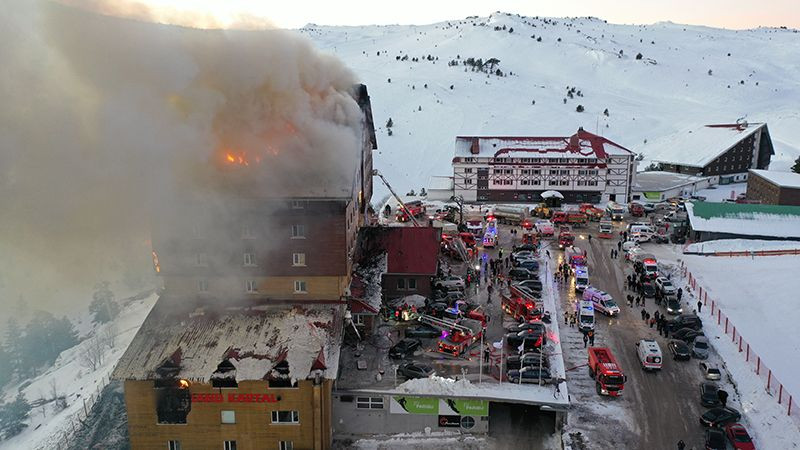 76 kişiye mezar olan Grand Kartal Otel'in gecelik ücreti dudak uçuklattı - Sayfa 1