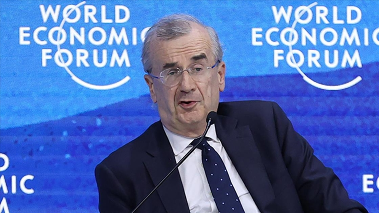 Fransa Merkez Bankası Başkanı Davos'ta Trump'ın politikalarını değerlendirdi