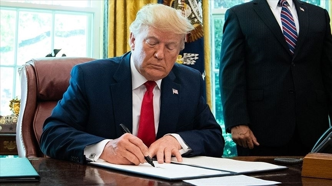 Piyasalarda gerilim had safhada: Trump'ın çelik ve alüminyum vergisi yürürlüğe  girdi!