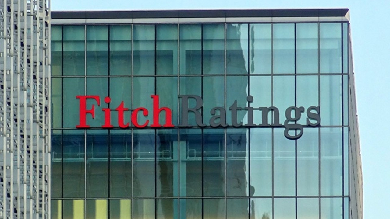 Fitch, Türkiye'nin büyüme tahminini korudu