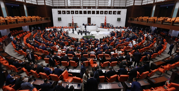 Meclis yeni yasama yılına yoğun gündemle başlayacak