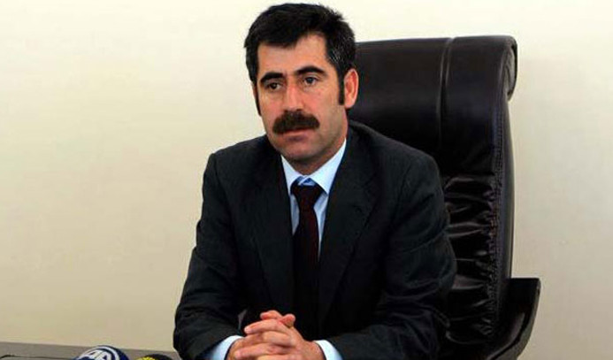 Van Büyükşehir Belediye Başkanı gözaltına alındı