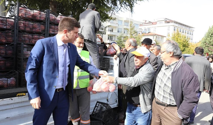 ‘Üretici dostu’ Burdur Belediyesi 2017’de Halk Market kuracak