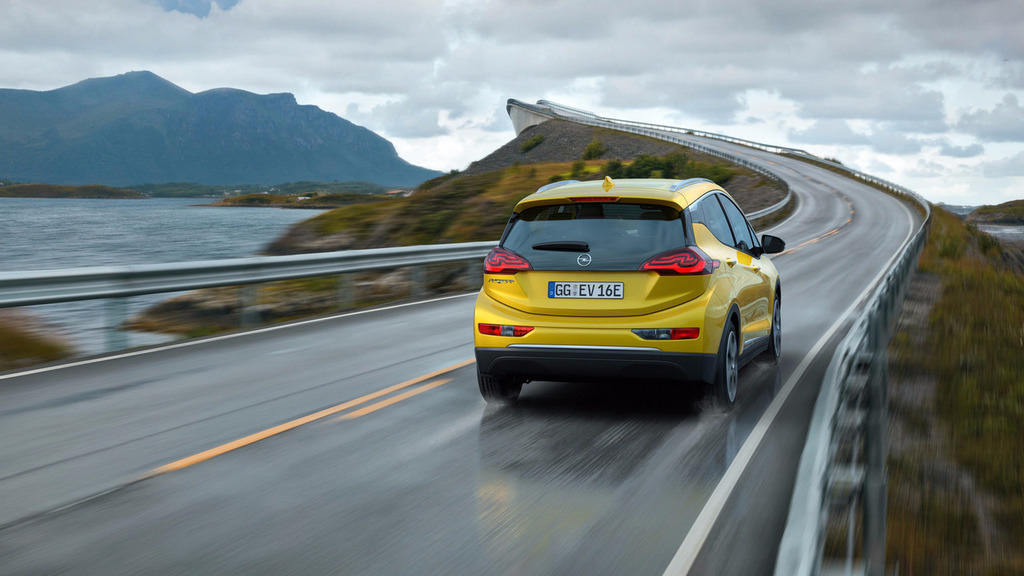 Elektrikli Opel, ilk kez Norveç'te