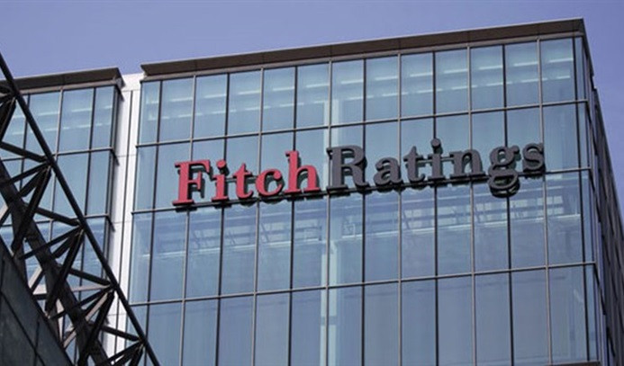 Fitch'den Türk bankalarına TL uyarısı