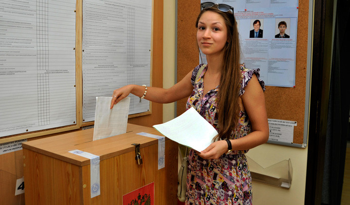 Antalya'da Rus Parlemento seçimleri
