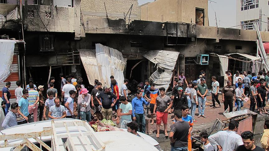 Bağdat'ta canlı bomba saldırısı: 8 ölü, 20 yaralı