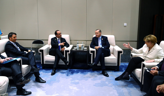 Erdoğan, liderlerle dörtlü zirvede