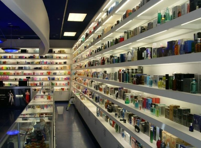 Parfüm ithalatına ek gümrük vergisi