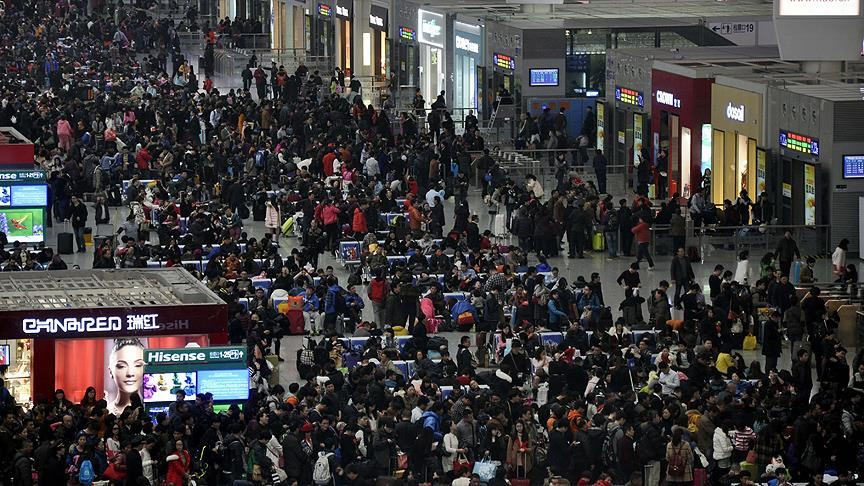 Çin'de 343 milyon kişi tatile çıktı