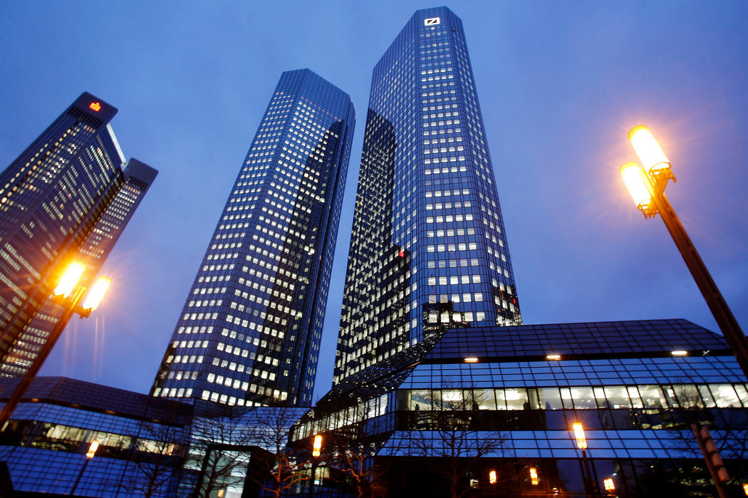 Deutsche Bank'a 'kara para' cezası