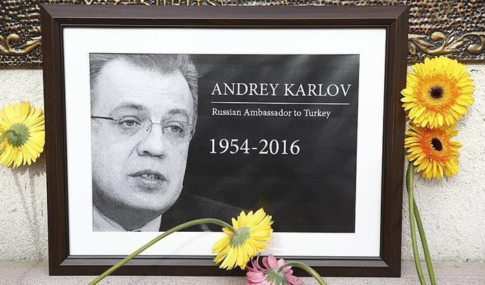 Karlov'un adı büyükelçiliğin bulunduğu sokağa verildi