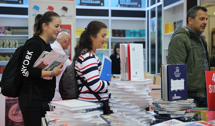 TÜYAP Kitap Fuarı kapılarını açtı