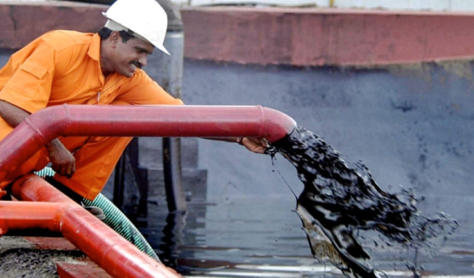 OPEC’in petrol üretimi ocakta düştü