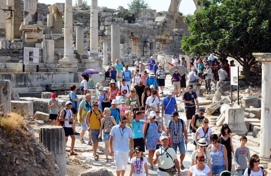 Türkiye turizm gelirlerinde ilk 10'da
