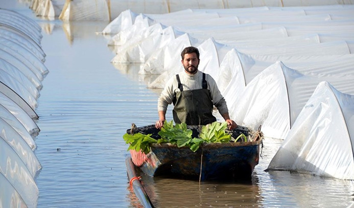 Mersin'de sel 175 milyon liralık zarara yol açtı