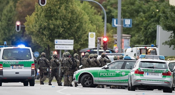 Almanya'da bakanlıkta bomba bulundu