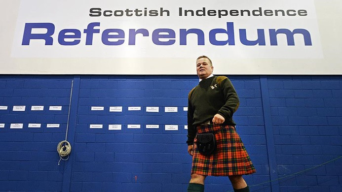 İskoçya'da bağımsızlık referandumu tasarısı kabul edildi