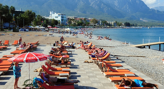 Antalya'da turist sayısı yüzde 19 geriledi
