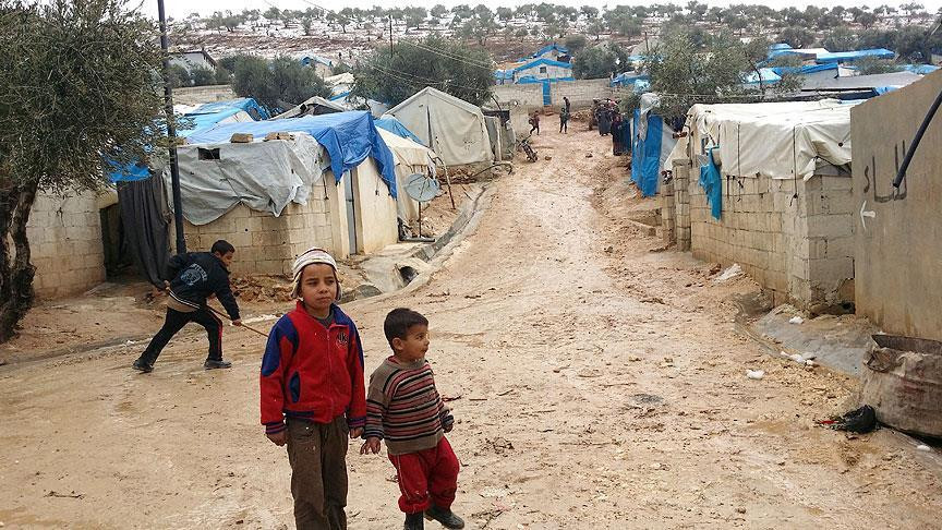 İdlib'den çevre bölgelere göç başladı