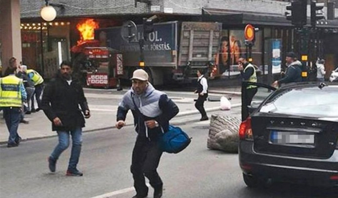 İsveç'te terör saldırısı: 3 ölü