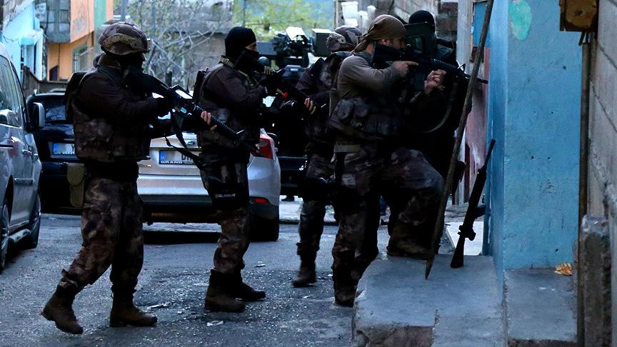 Aydın'da terör operasyonu: 35 gözaltı