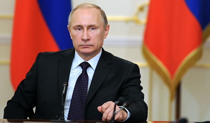 Putin'den 'Comey' yorumu