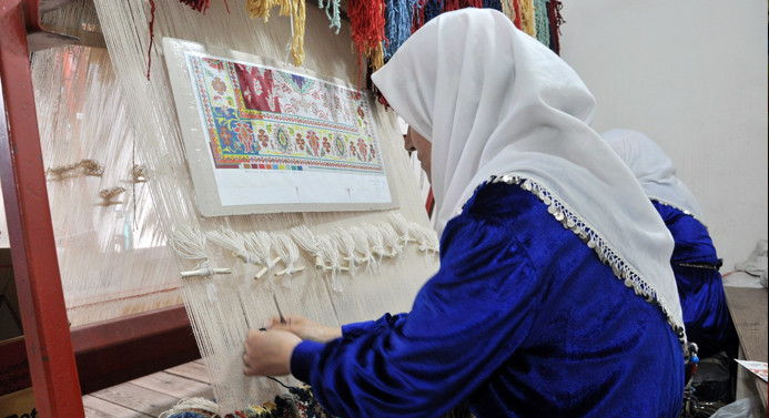 Dünya zenginleri Uşak halısı için sıraya giriyor